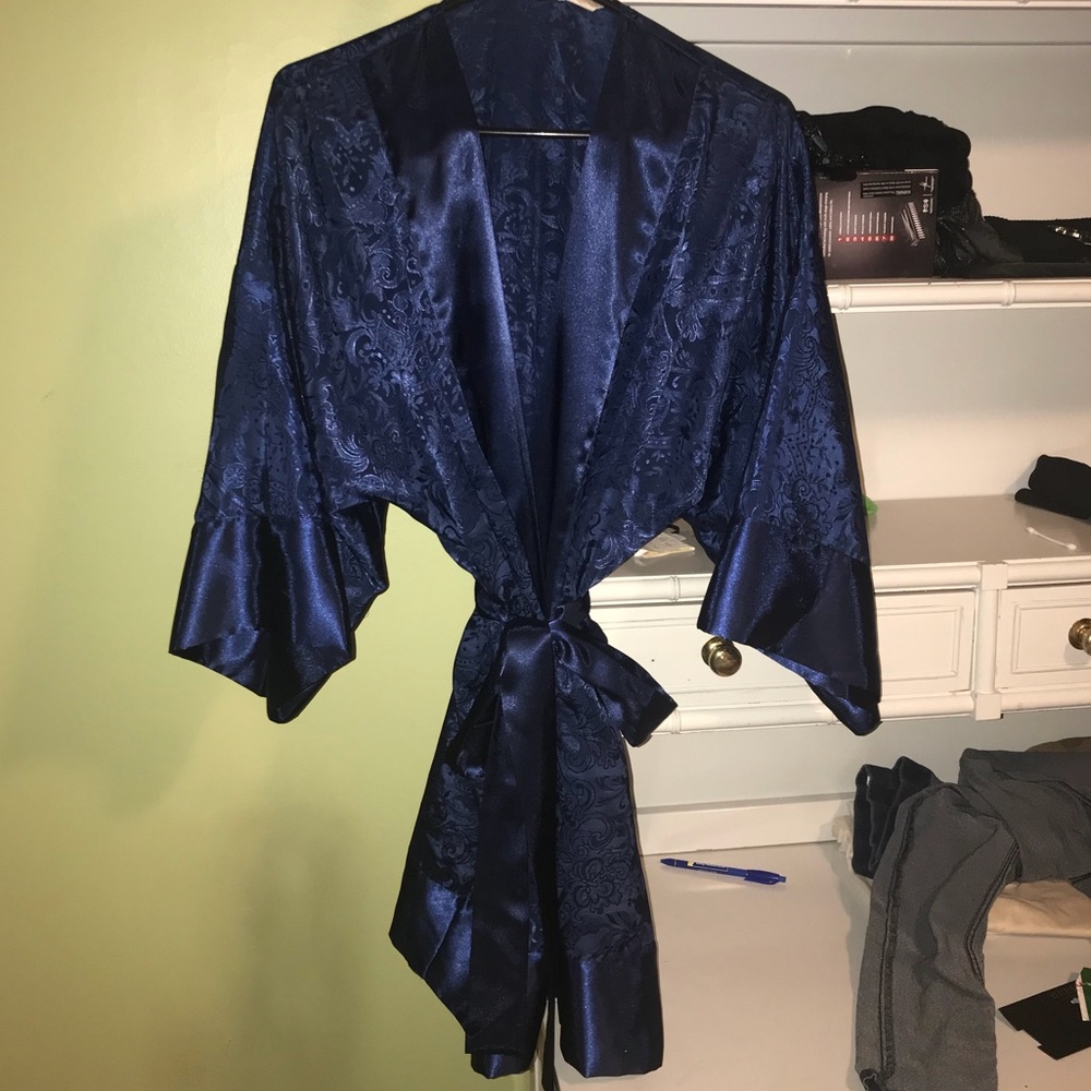 Victoria’s secret kimono robe